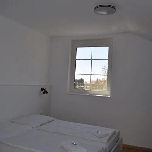 Szivarvany Vendeghaz Badacsony 招待所 *