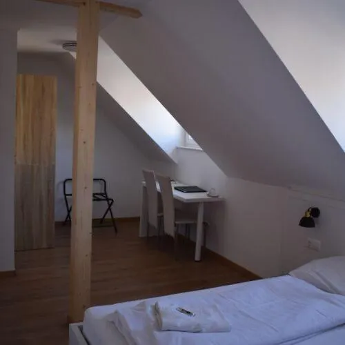 Szivarvany Vendeghaz Badacsony *